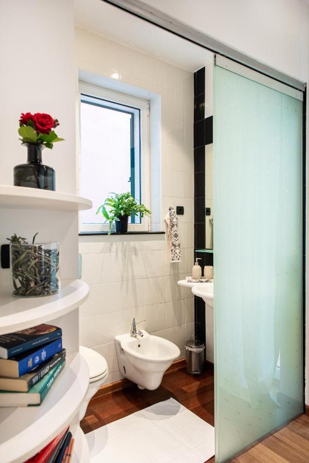 Airy Seafront 1920S Apartment Split Luaran gambar